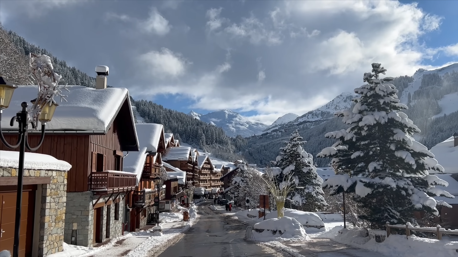Snowy road in Meribel with mountain view
